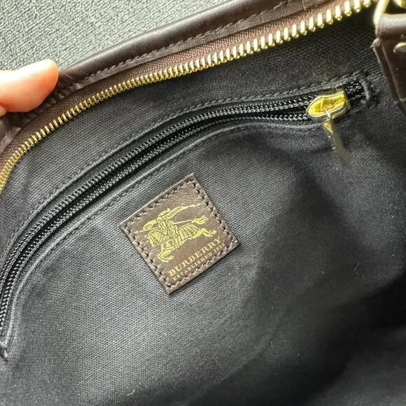 Burberry Leather Shoulder Bag 499-060625